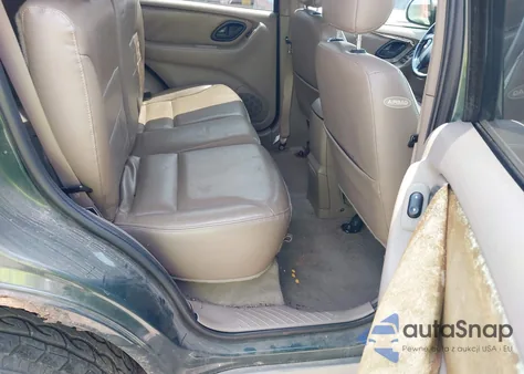 2002 Ford Escape Xlt из США, поврежденный, VIN 1FMCU03182KC00925